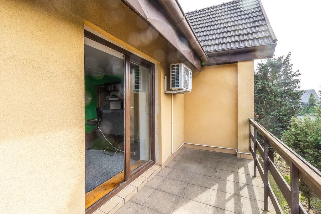 Dom 4 pokojowe na Sprzedaż