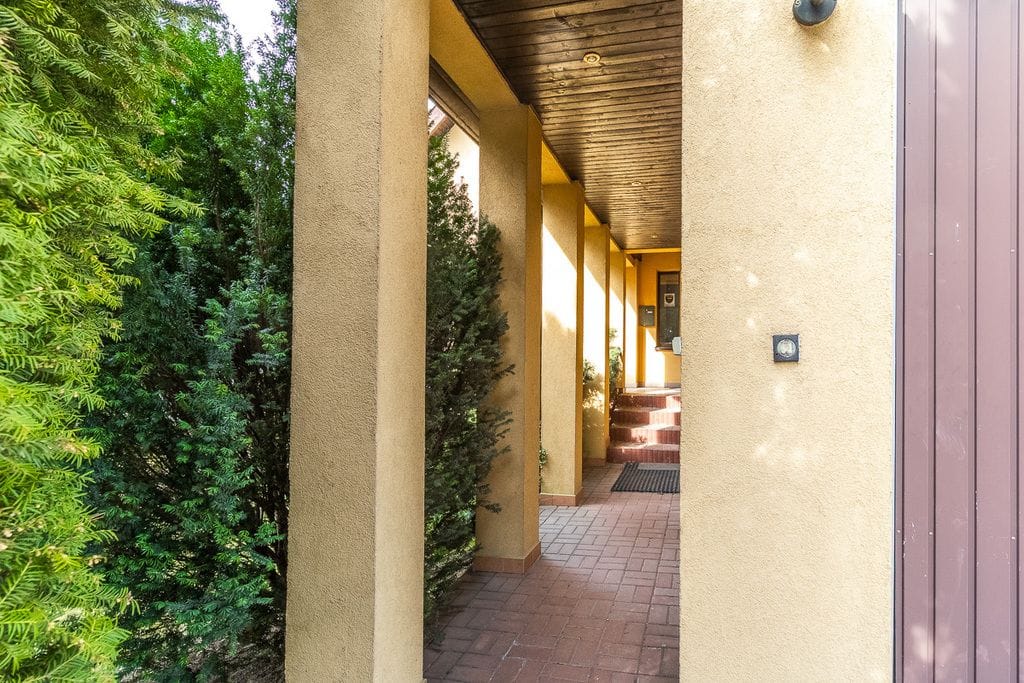 Dom 4 pokojowe na Sprzedaż