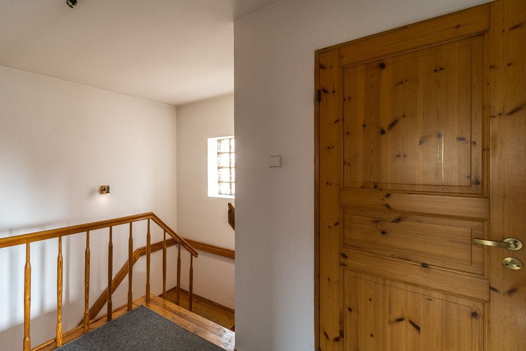 Dom 4 pokojowe na Sprzedaż