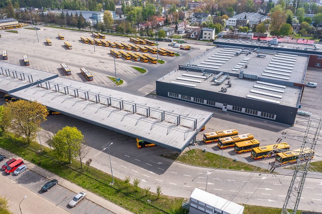 Dom 4 pokojowe na Sprzedaż