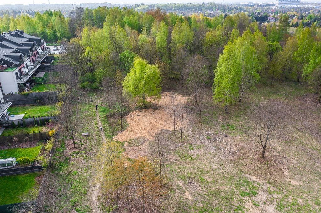 Działka  pokojowe na Sprzedaż