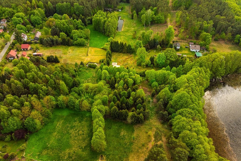 Działka  pokojowe na Sprzedaż