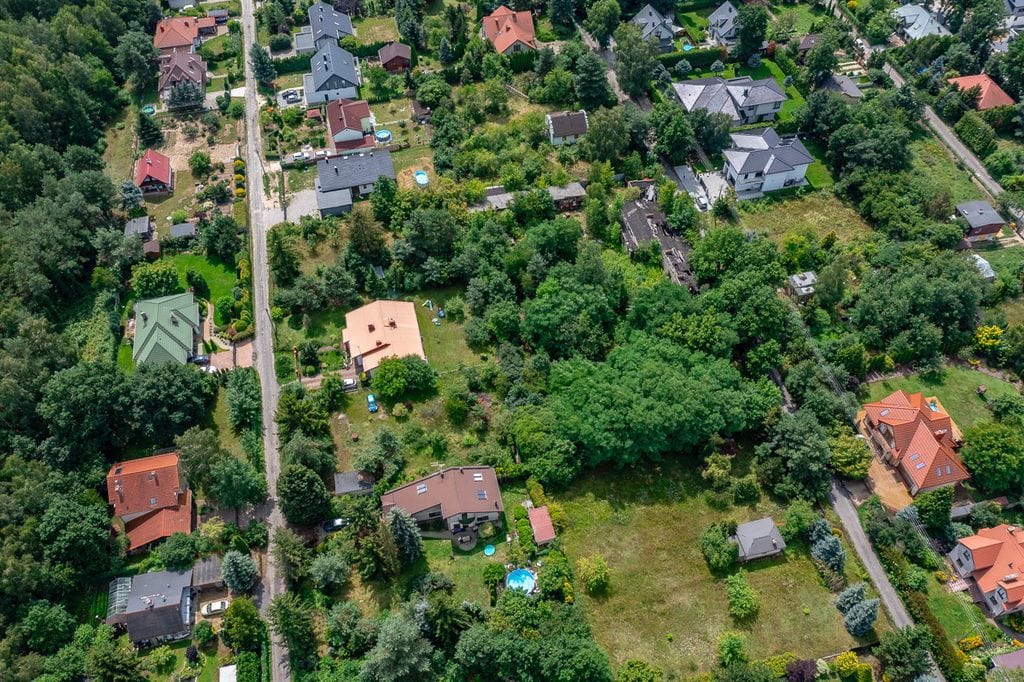 Działka  pokojowe na Sprzedaż