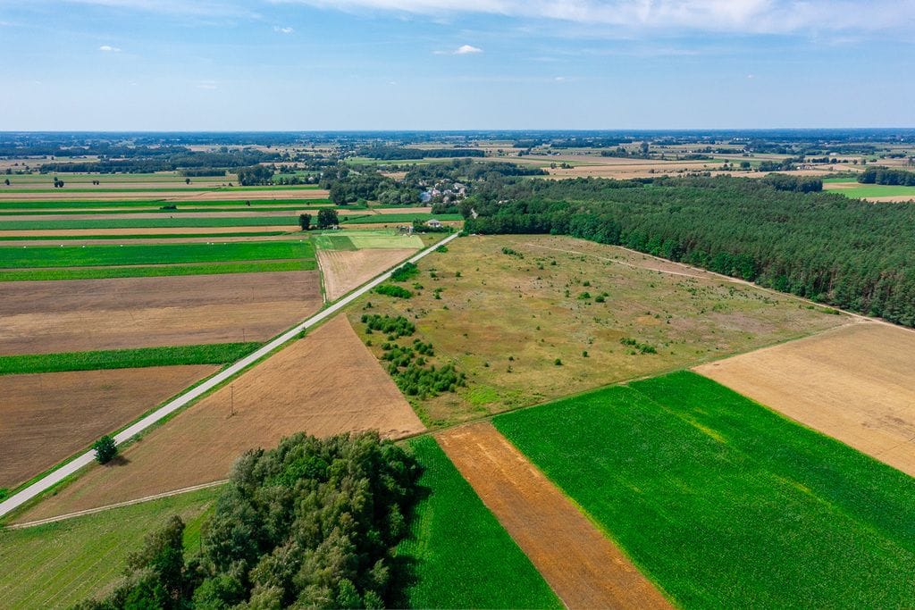 Działka  pokojowe na Sprzedaż