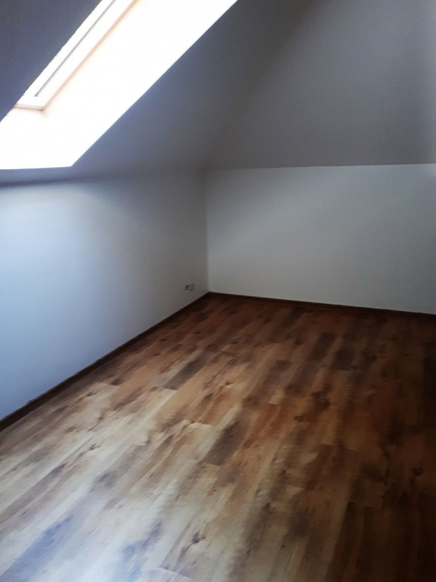 Dom 6 pokojowe na Wynajem