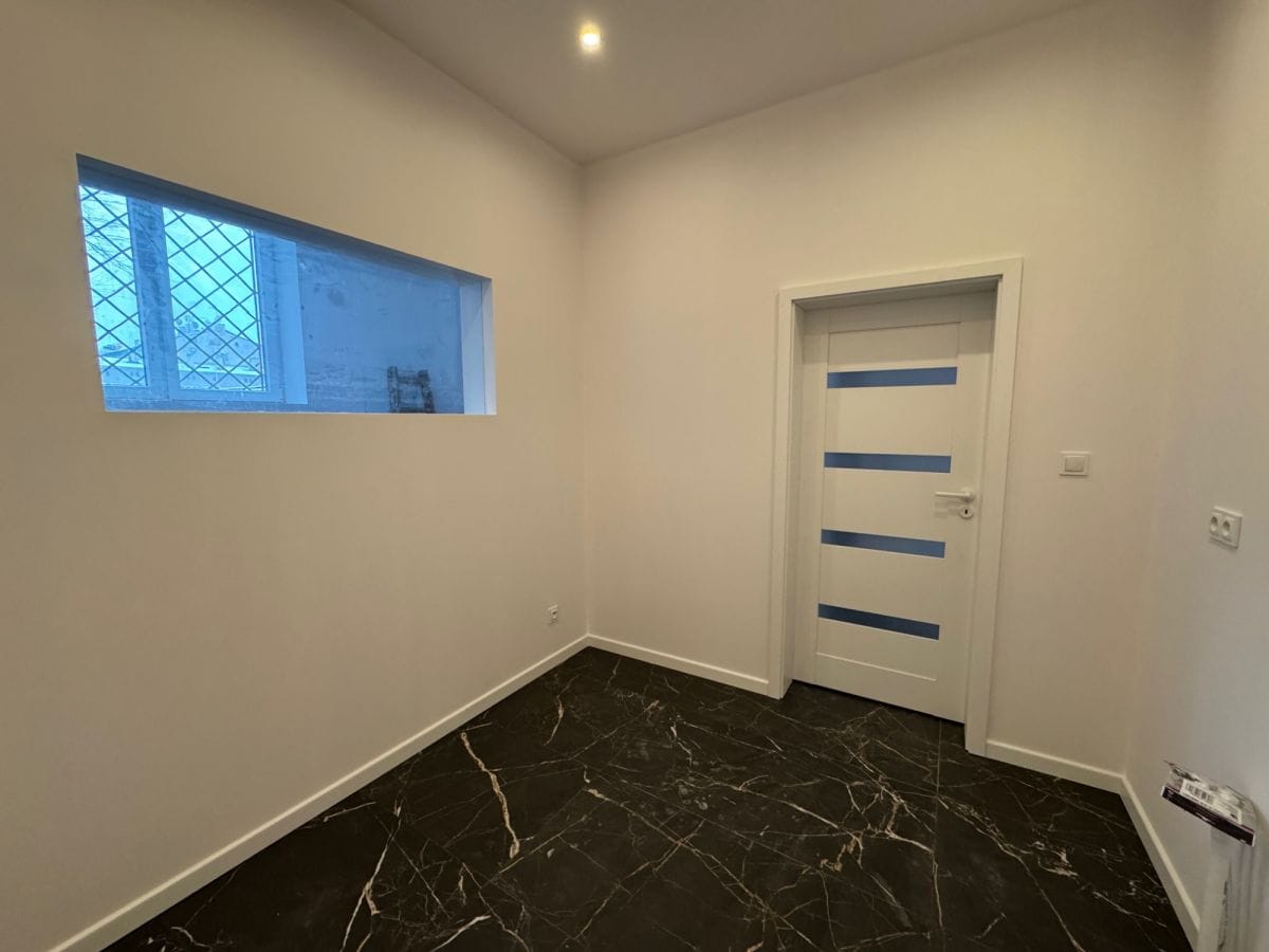 Lokal użytkowy  pokojowe na Wynajem