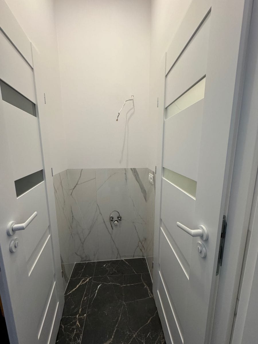 Lokal użytkowy  pokojowe na Wynajem