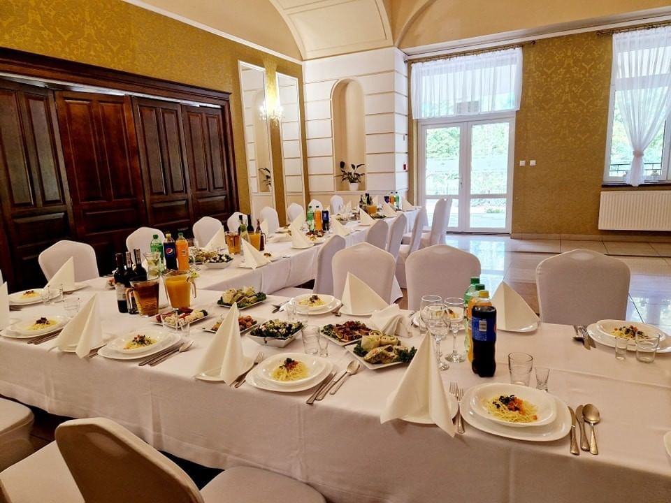 Lokal użytkowy  pokojowe na Sprzedaż