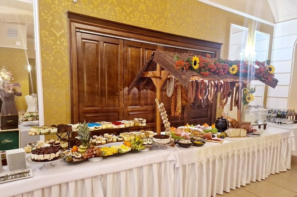 Lokal użytkowy  pokojowe na Sprzedaż