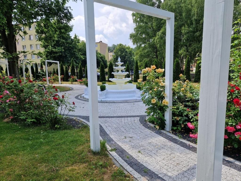 Lokal użytkowy  pokojowe na Sprzedaż