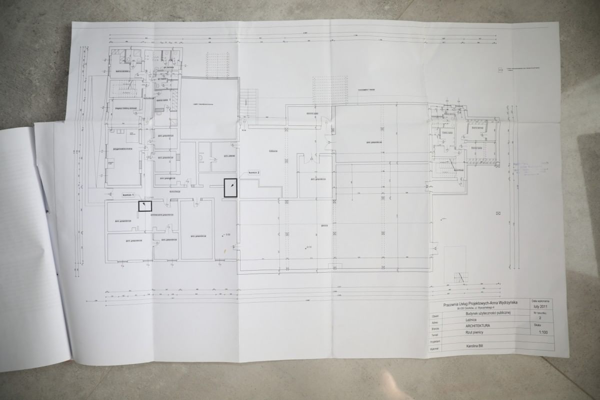 Lokal użytkowy  pokojowe na Sprzedaż