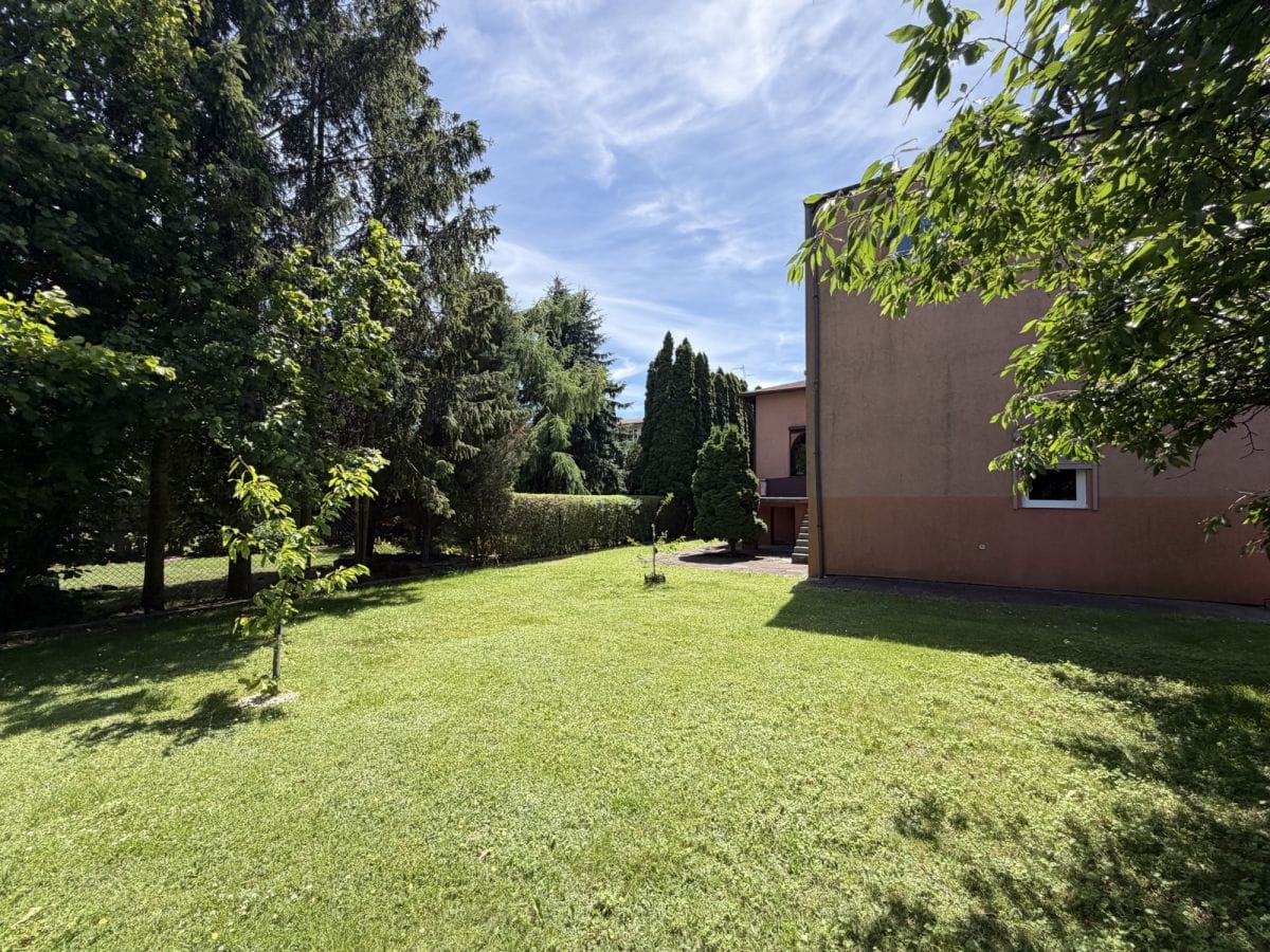 Dom 5 pokojowe na Sprzedaż