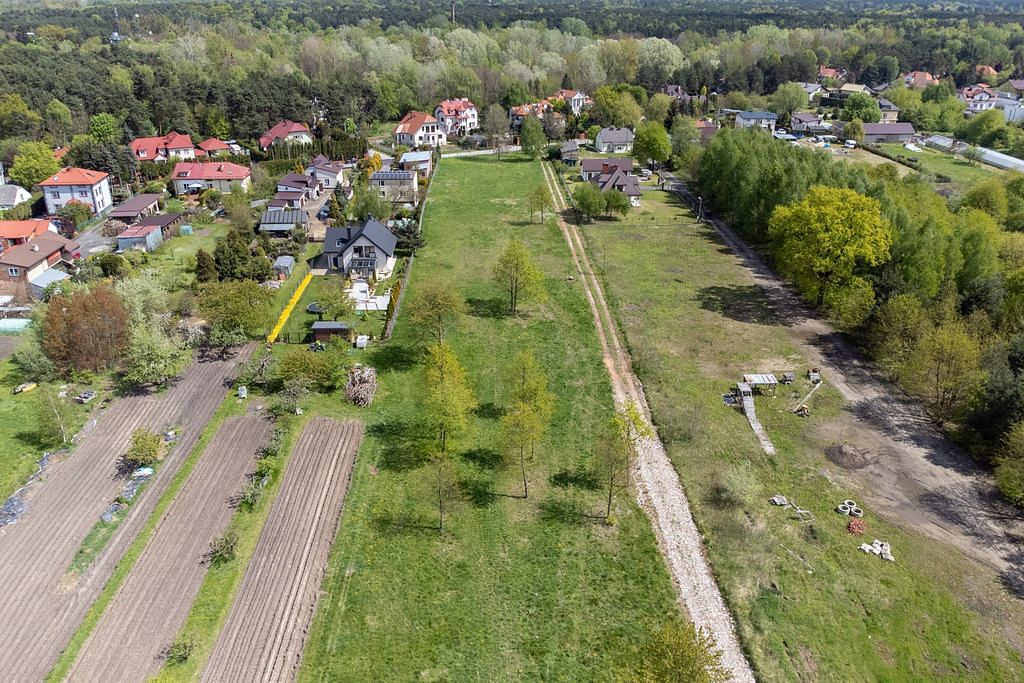 Działka  pokojowe na Sprzedaż