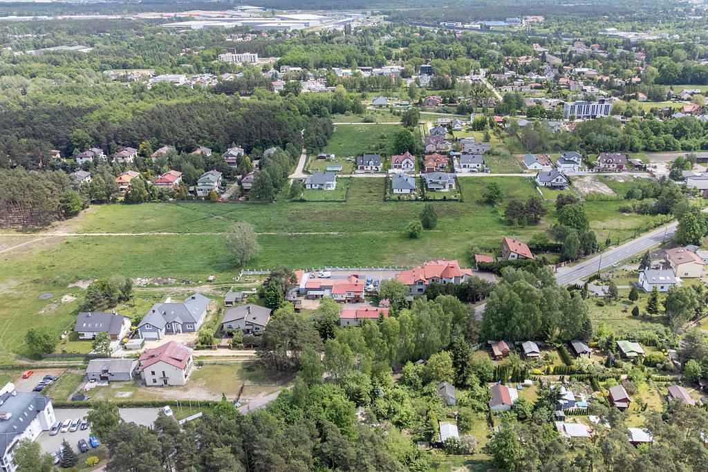 Działka  pokojowe na Sprzedaż