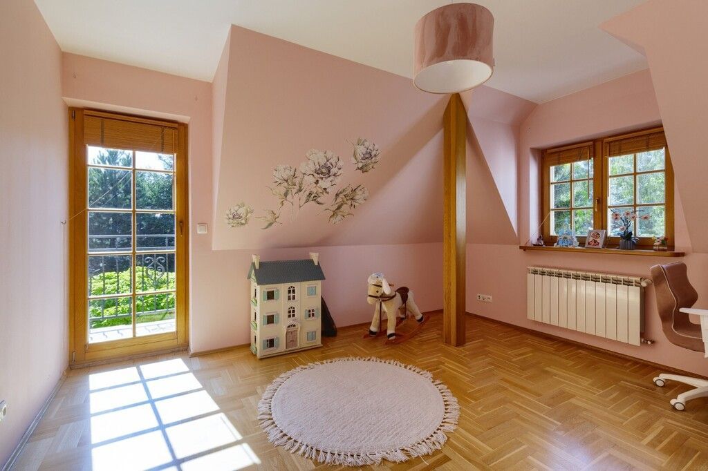 Dom 5 pokojowe na Sprzedaż