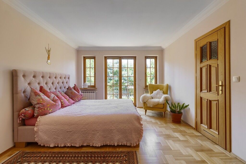 Dom 5 pokojowe na Sprzedaż