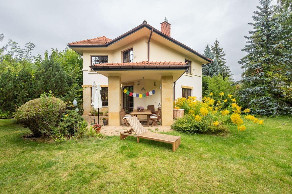 Dom 6 pokojowe na Sprzedaż