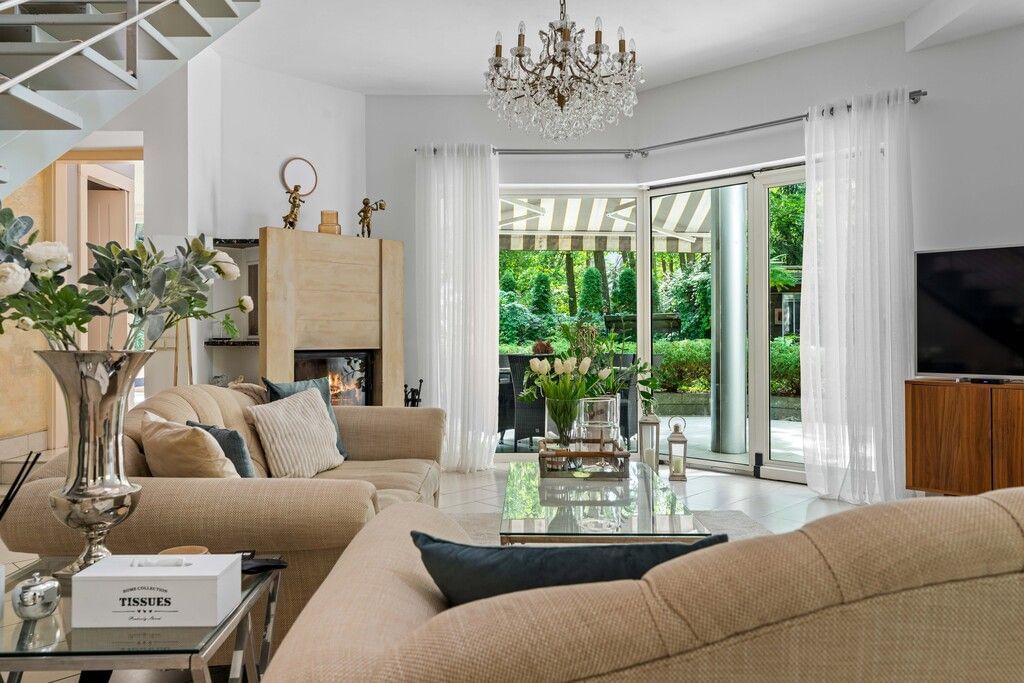 Dom 7 pokojowe na Sprzedaż