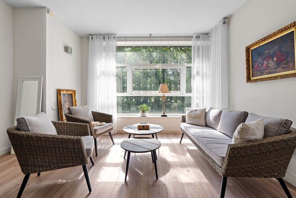 Dom 7 pokojowe na Sprzedaż