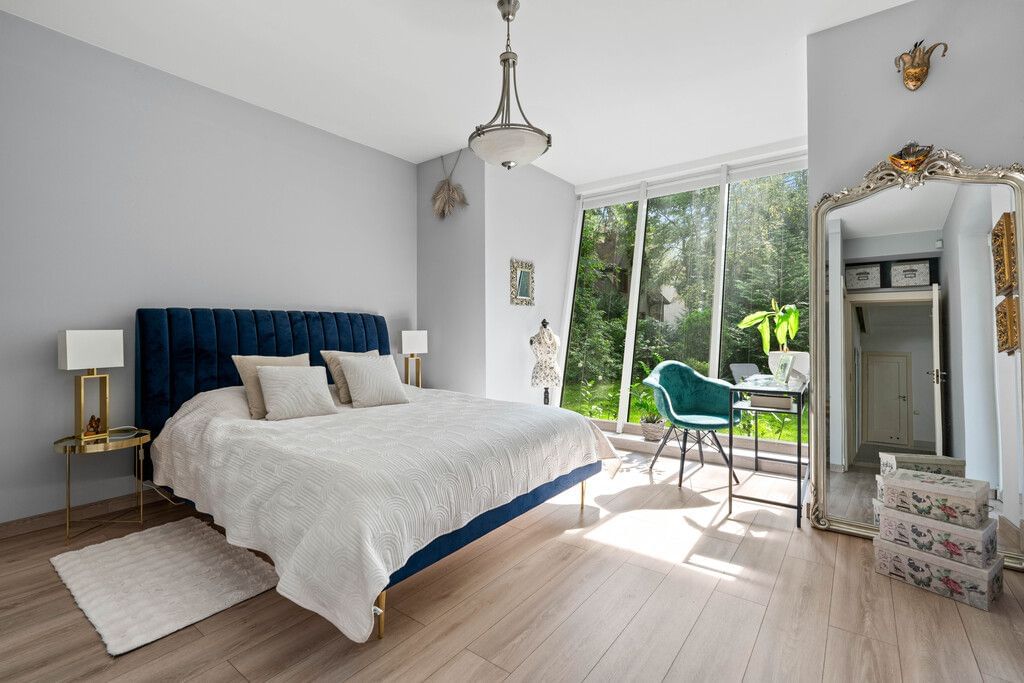 Dom 7 pokojowe na Sprzedaż