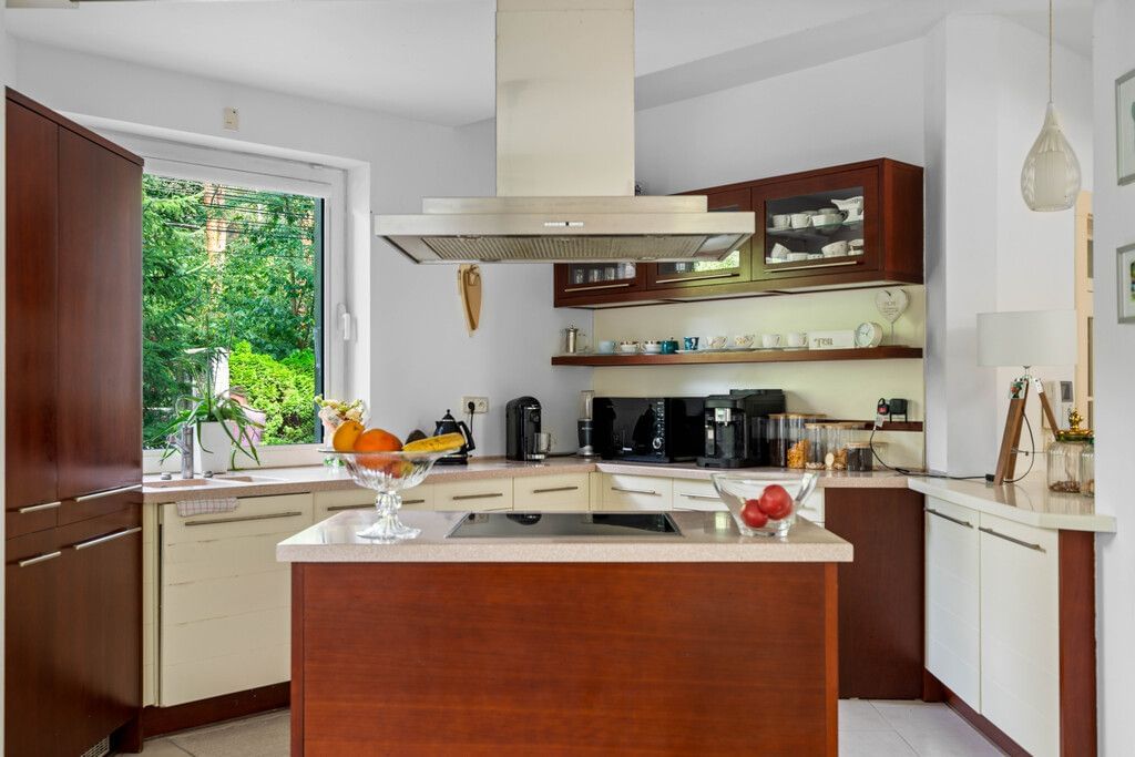 Dom 7 pokojowe na Sprzedaż