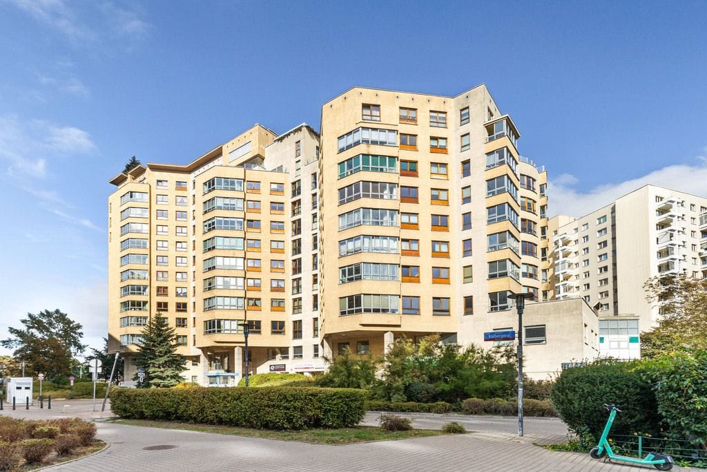 Lokal użytkowy  pokojowe na Sprzedaż