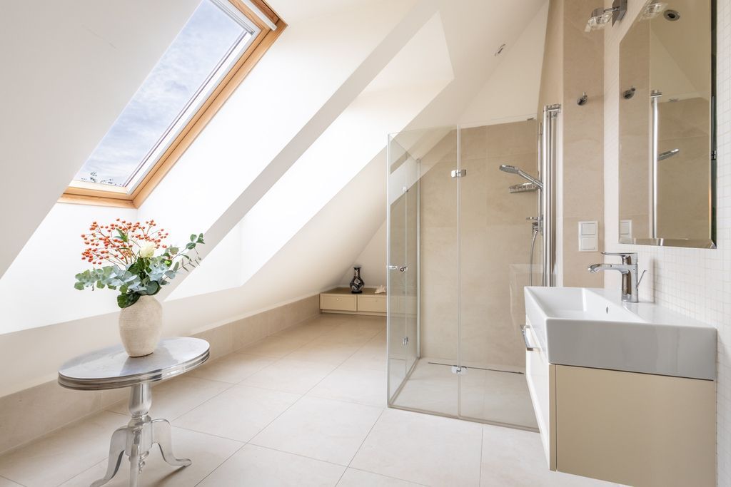 Dom 6 pokojowe na Sprzedaż