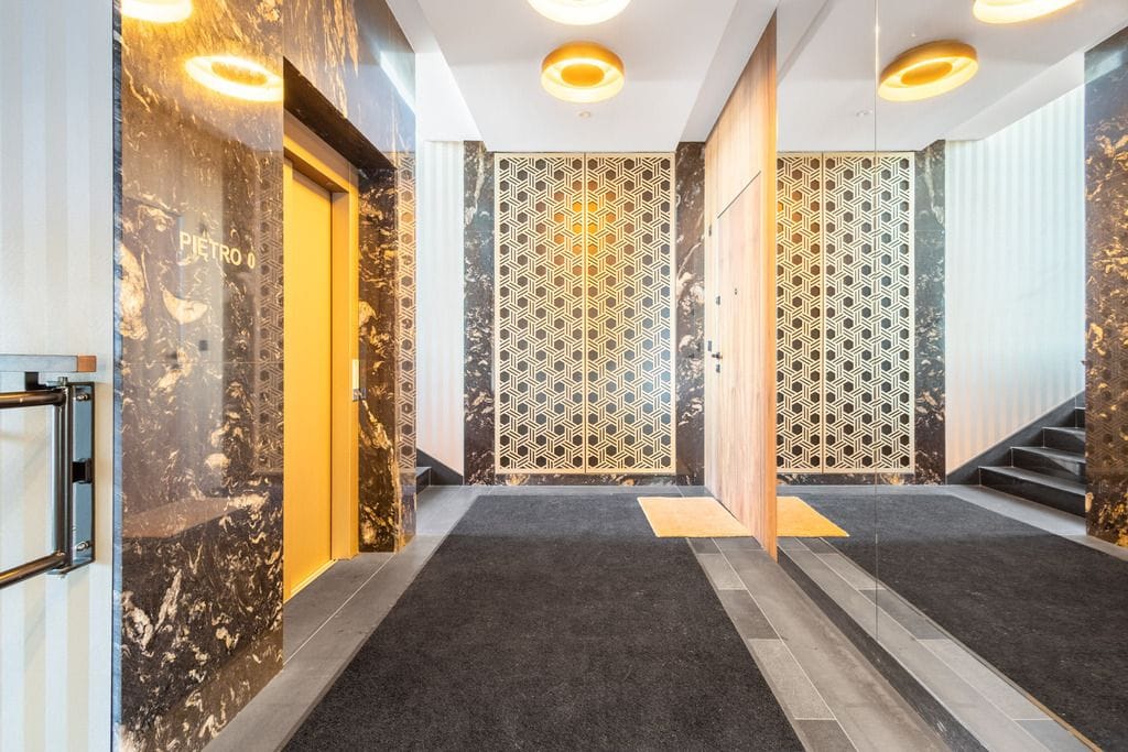 Mieszkanie 4 pokojowe na Sprzedaż