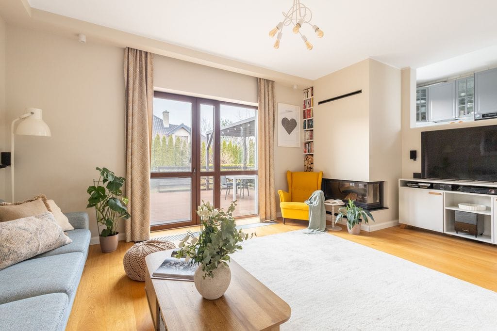 Dom 5 pokojowe na Sprzedaż