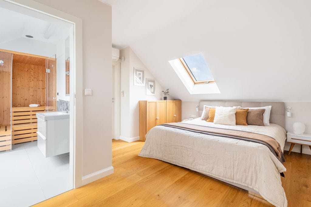 Dom 5 pokojowe na Sprzedaż