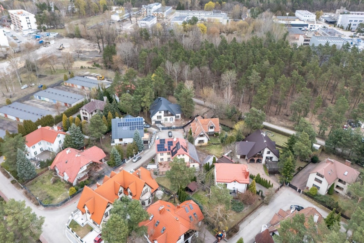 Dom 8 pokojowe na Sprzedaż