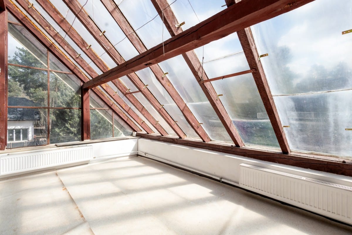 Dom 8 pokojowe na Sprzedaż