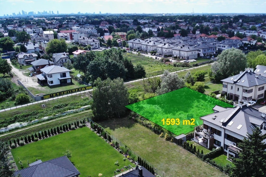 Działka  pokojowe na Sprzedaż