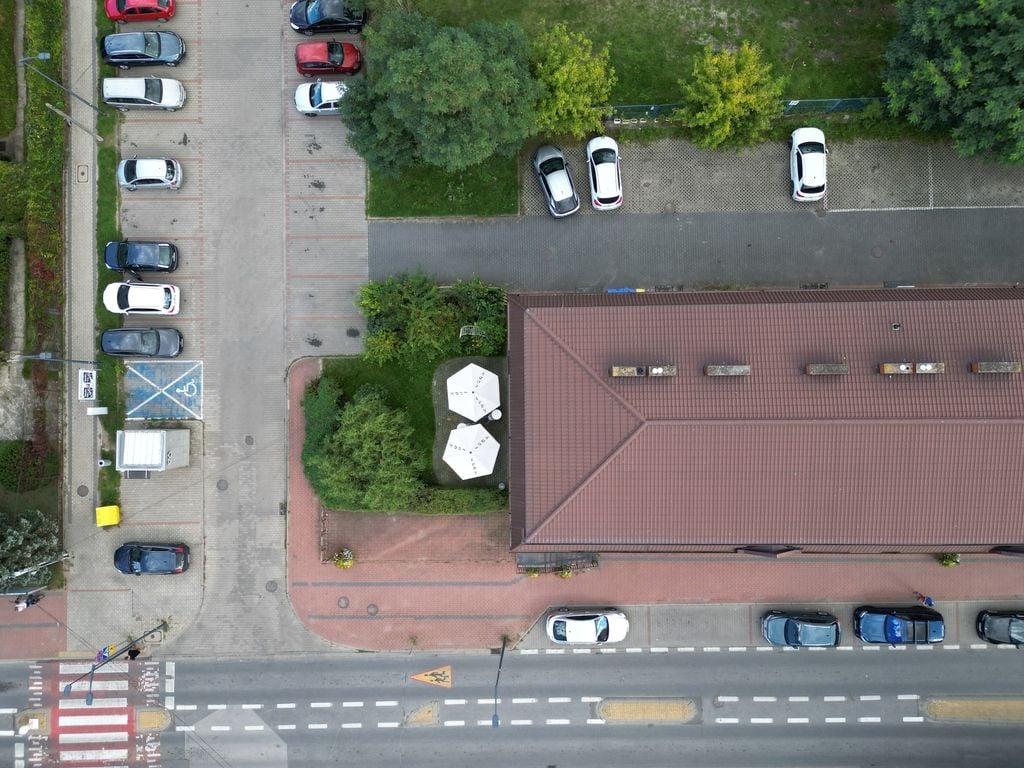 Lokal użytkowy  pokojowe na Sprzedaż