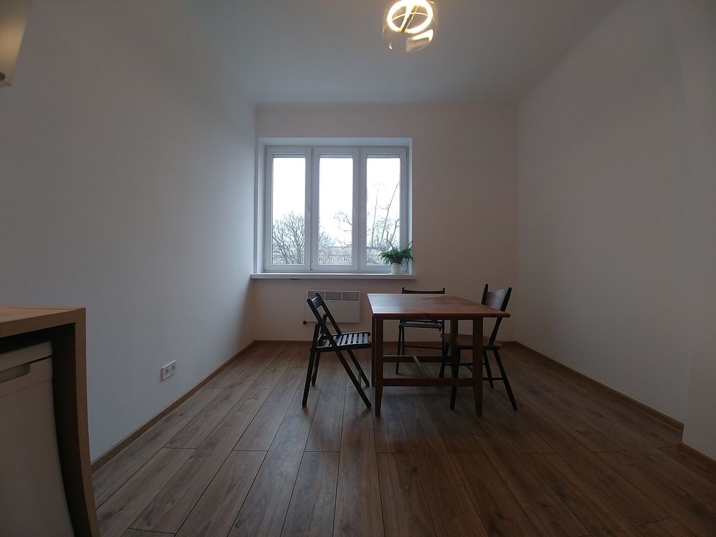 Mieszkanie 1 pokojowe na Sprzedaż