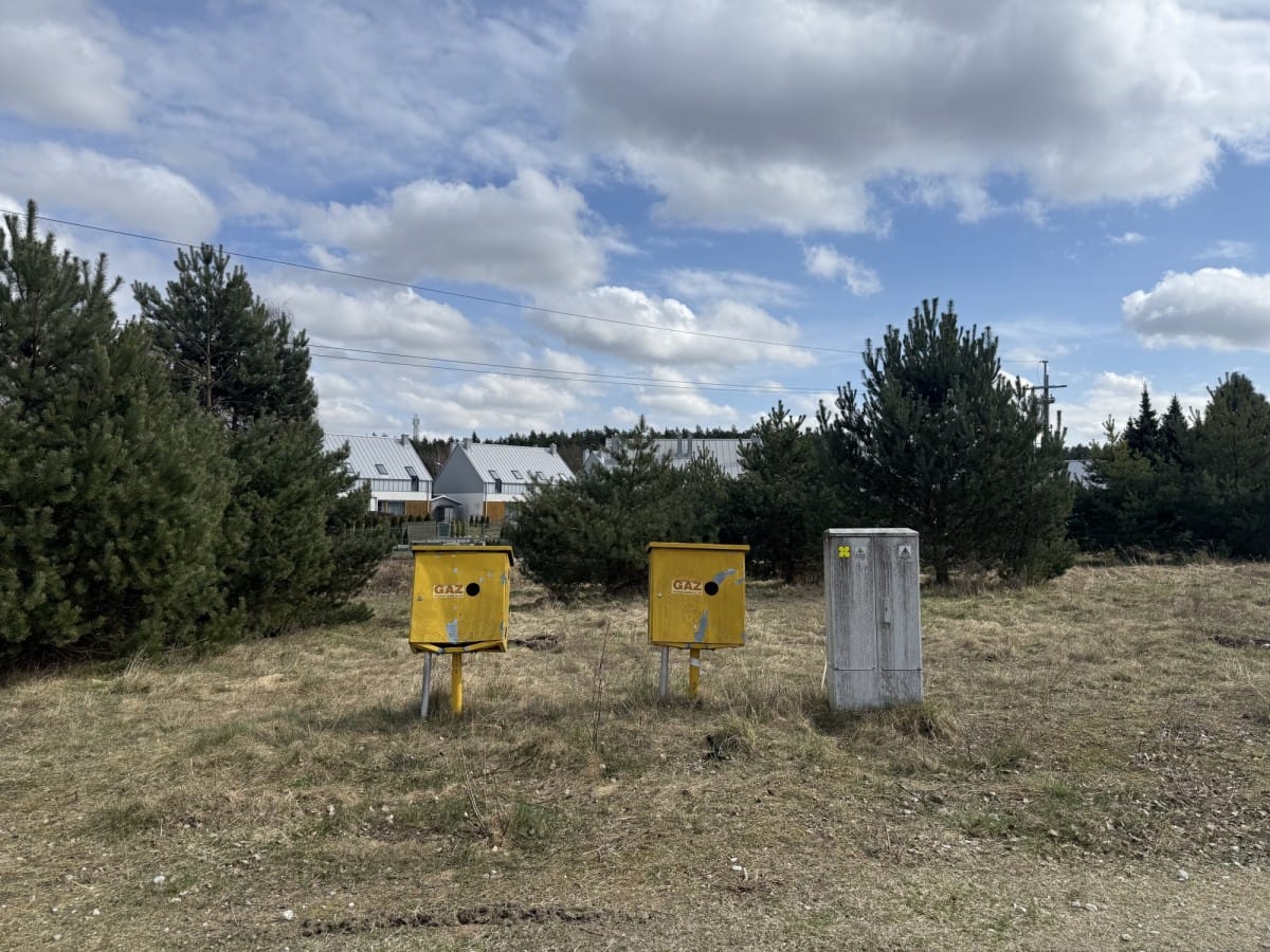 Działka  pokojowe na Sprzedaż