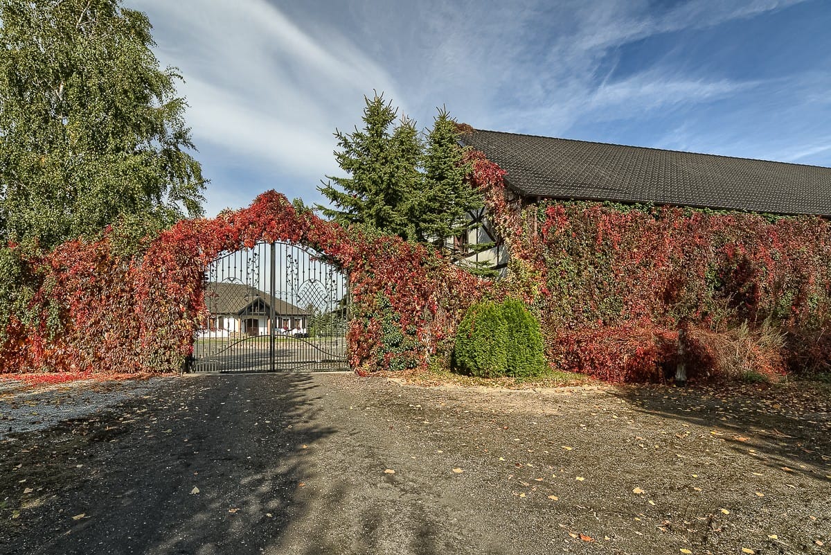 Dom 4 pokojowe na Sprzedaż