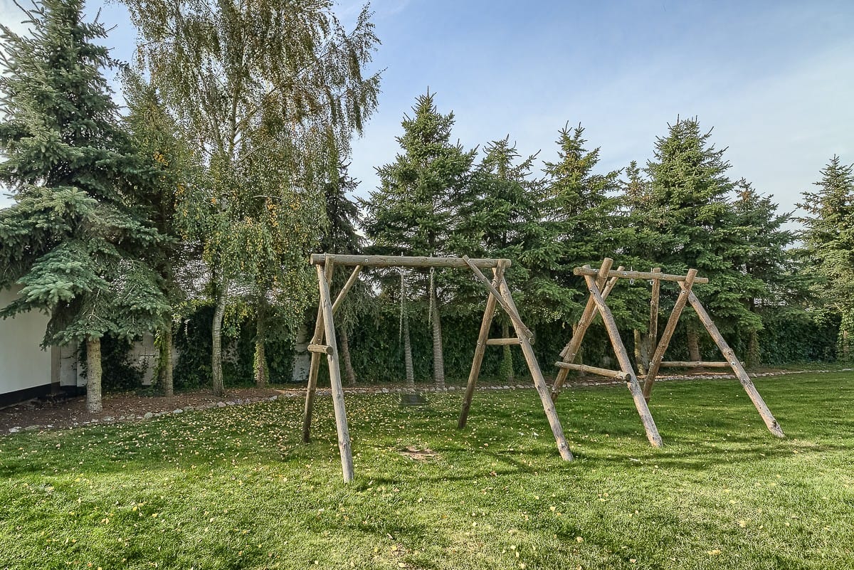 Dom 4 pokojowe na Sprzedaż