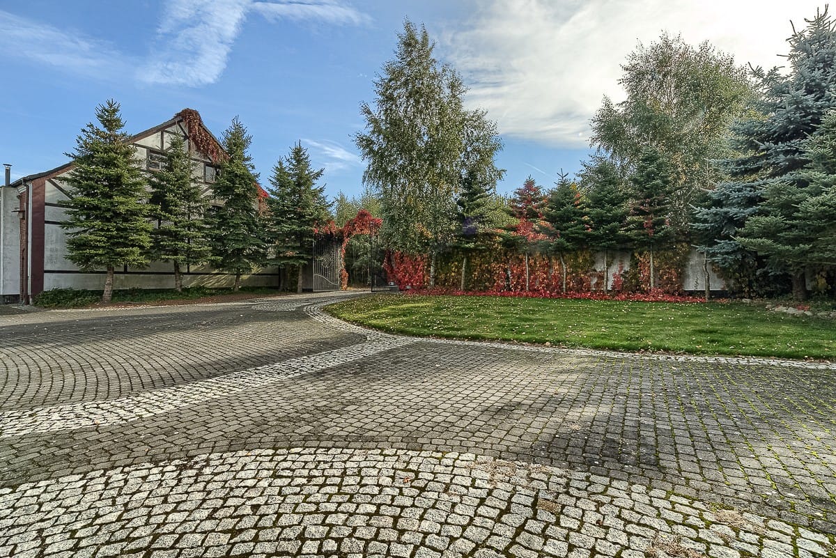 Dom 4 pokojowe na Sprzedaż