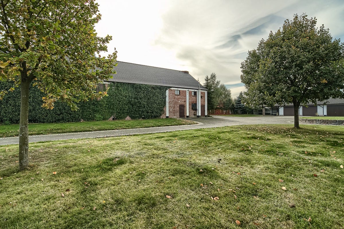 Dom 4 pokojowe na Sprzedaż