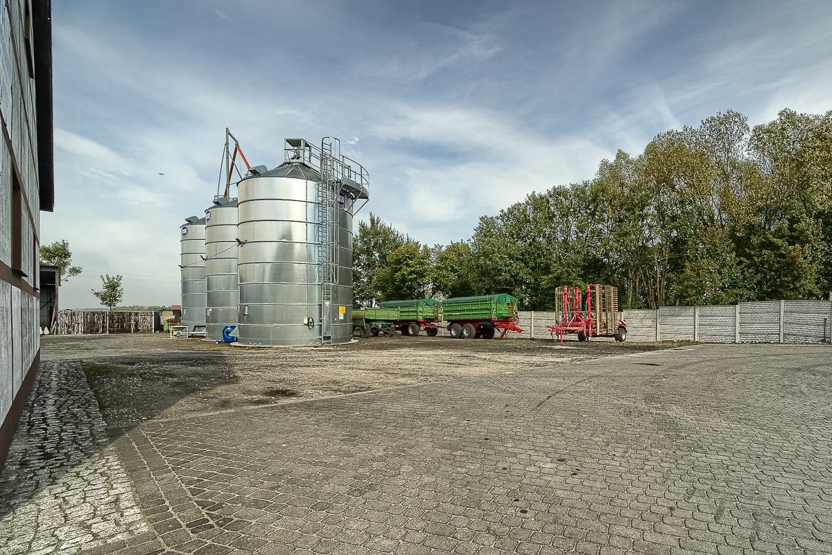 Dom 4 pokojowe na Sprzedaż