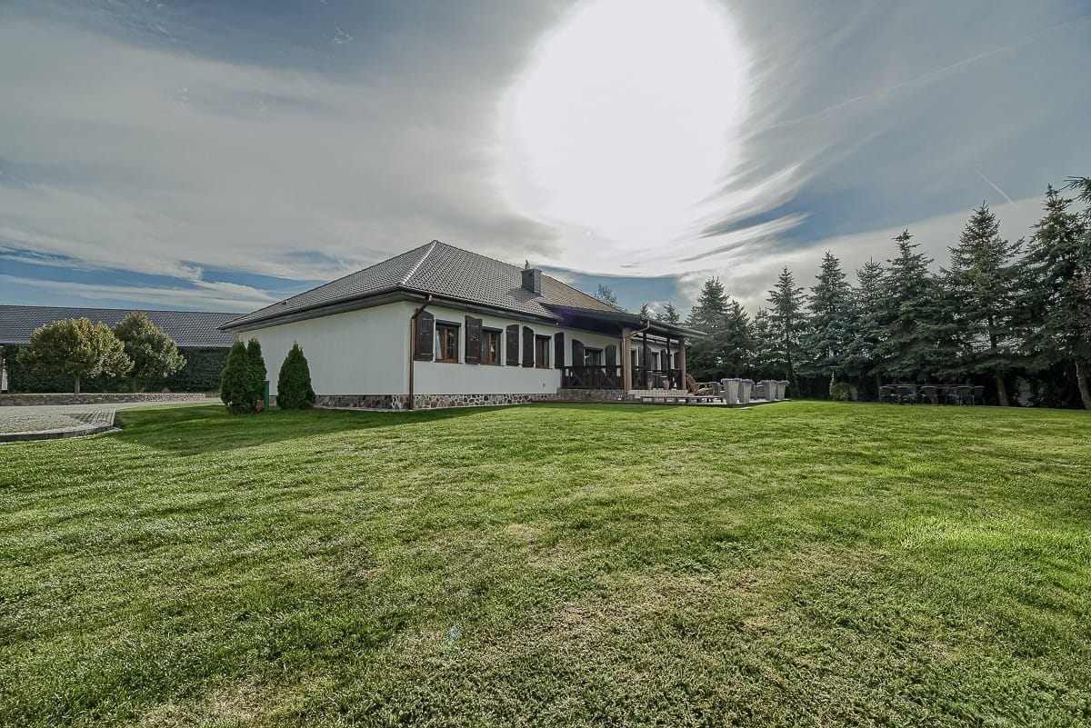 Dom 4 pokojowe na Sprzedaż