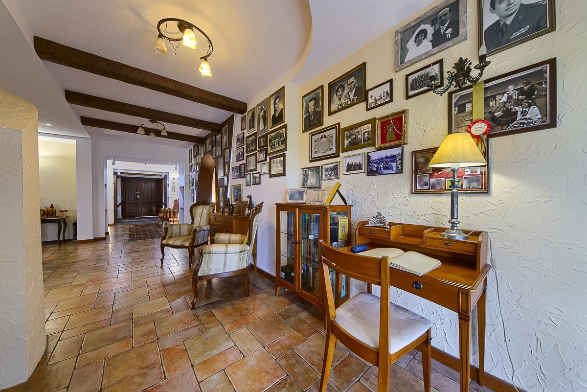 Dom 4 pokojowe na Sprzedaż