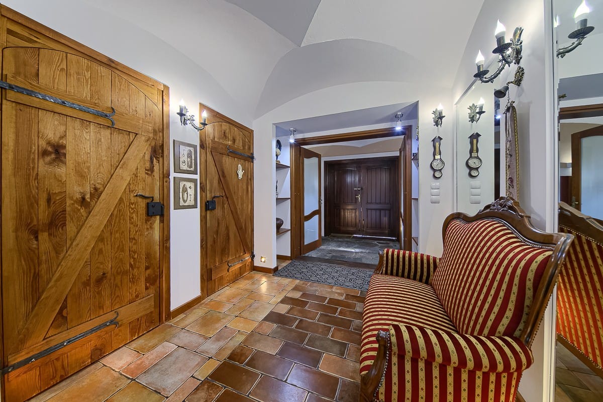 Dom 4 pokojowe na Sprzedaż