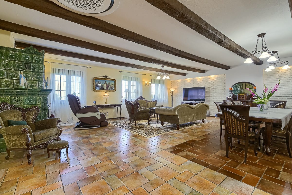 Dom 4 pokojowe na Sprzedaż