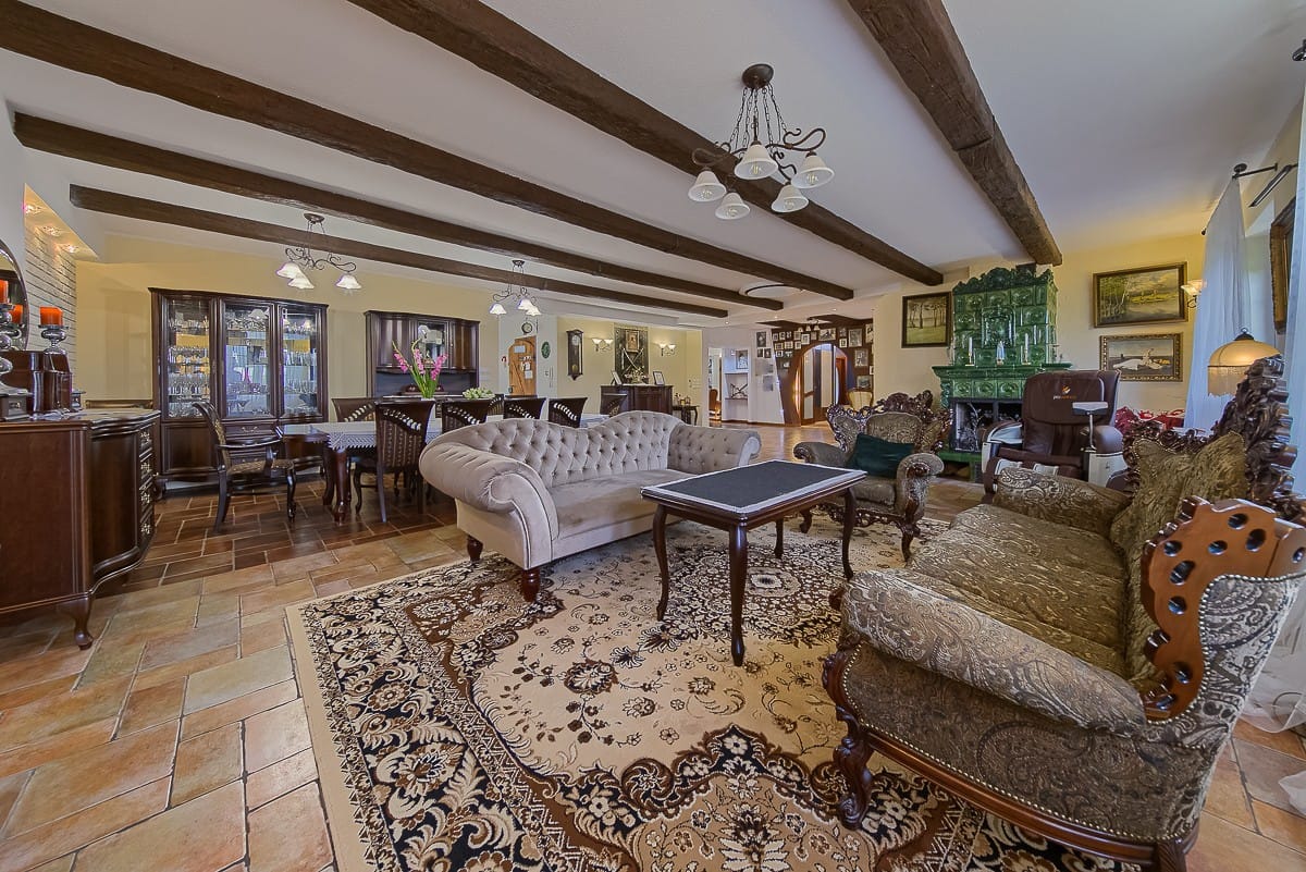 Dom 4 pokojowe na Sprzedaż