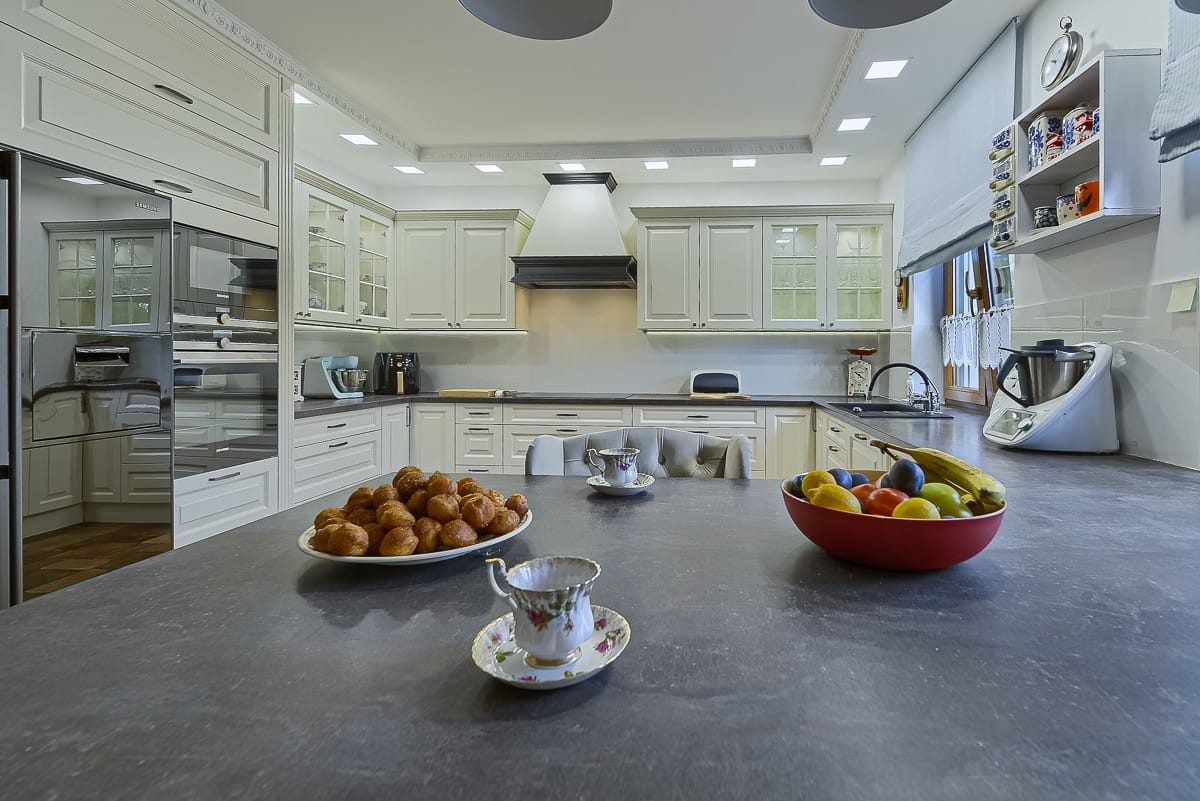 Dom 4 pokojowe na Sprzedaż