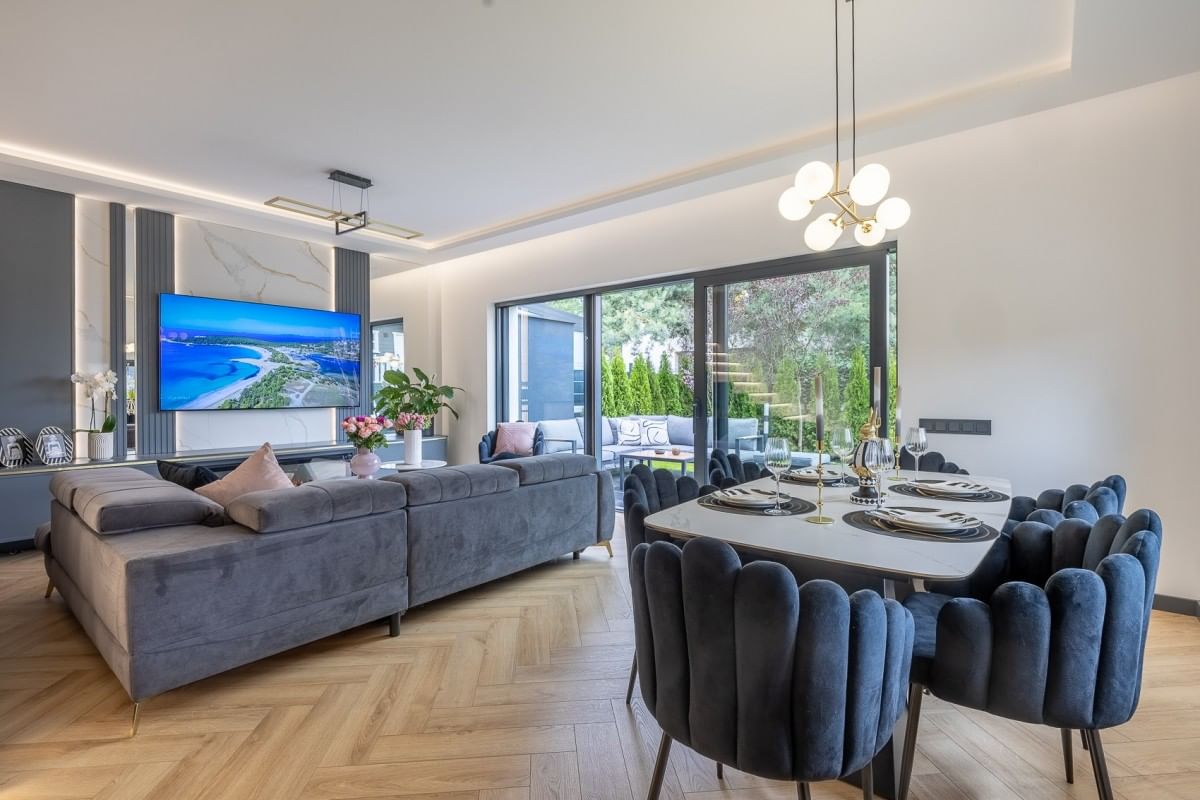 Dom 4 pokojowe na Sprzedaż