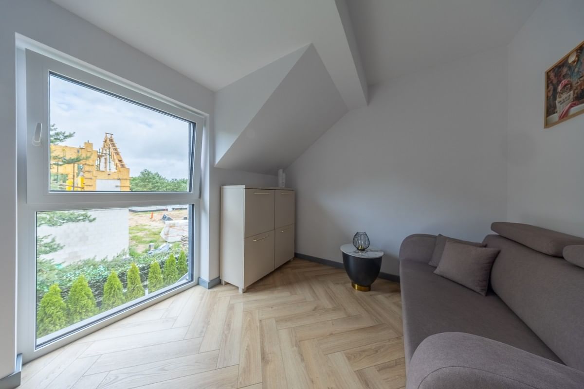 Dom 4 pokojowe na Sprzedaż