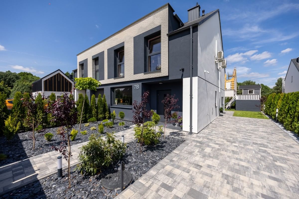 Dom 4 pokojowe na Sprzedaż